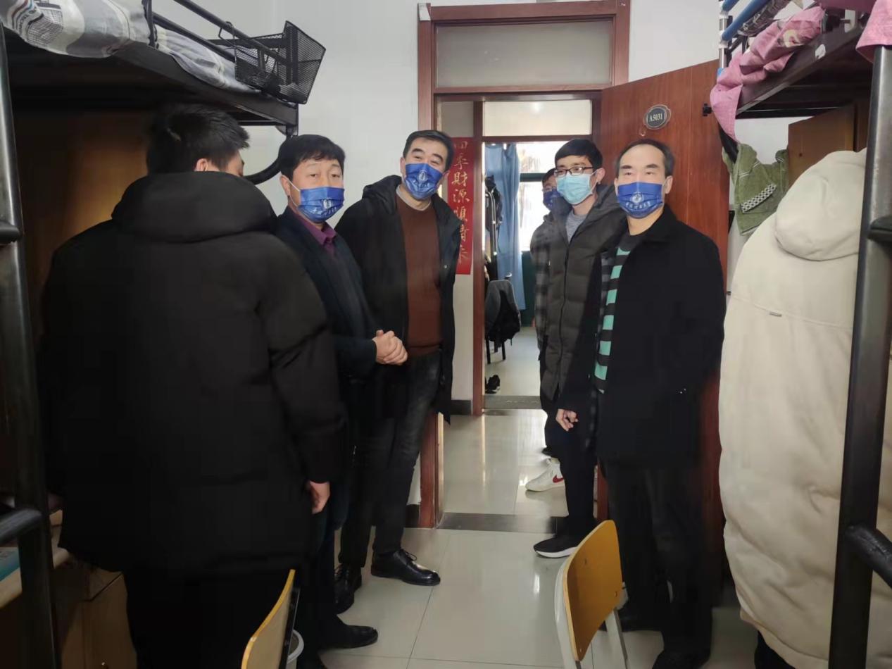 中國礦業大學能動學院領導走訪學生宿舍